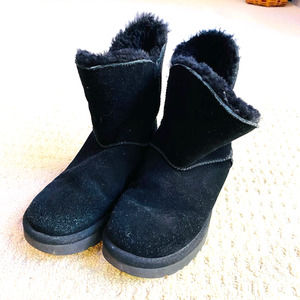 UGG S/N 1018629 Constantine boots black suede shearling lined US 7M